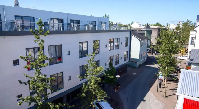 Svala Apartments by Heimaleiga, Забронировать Апартаменты/квартира Отели Хёвюдборгарсвайдид с парковкой, Парковка