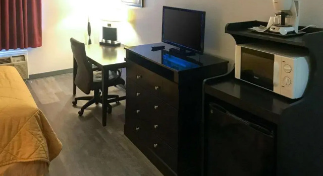 Standard Vierer Zimmer Rodeway Inn