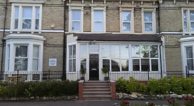 Clifton Hotel