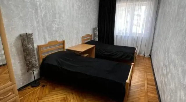 2-x комнатные апартаменты в центре Гагры, 1-я линия, Забронировать Апартаменты/квартира Апартаменты Гагры, рядом с Пляж Мидель, Апартаменты/квартира