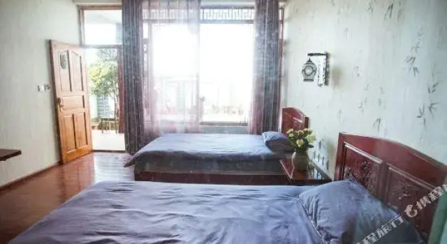 Xinyue Village Story Inn, Rezerwuj Hotel Dali Yunnan