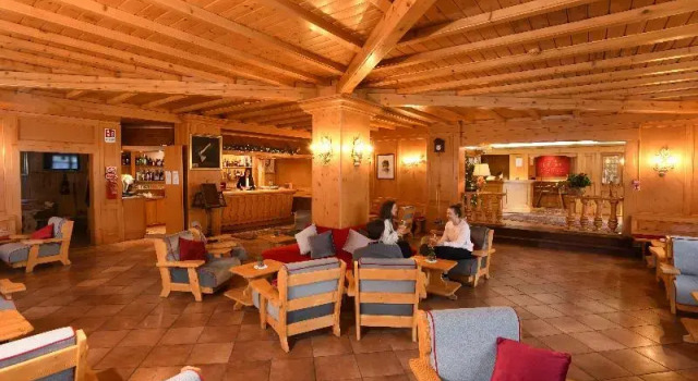 Valgranda Wellness & Spa Hotel, Prenota Resort Hotel a Veneto con piscina, Piscina
