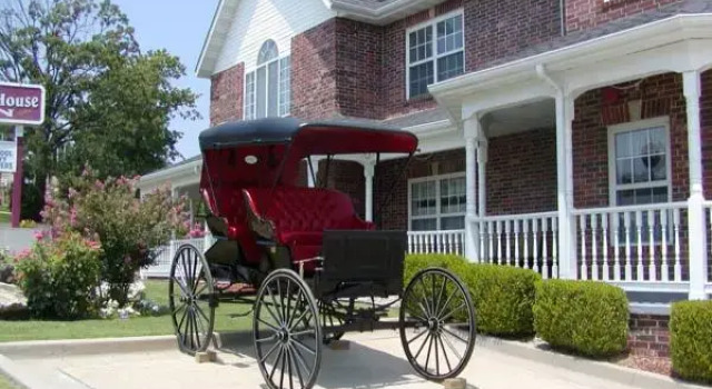 Люкс Standard Carriage House Inn