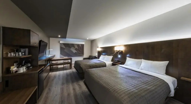 Номер Deluxe Hôtel & Suites Normandin Lévis