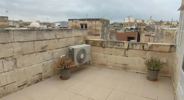 Коттедж Stylish and characterful townhouse - views, A/C