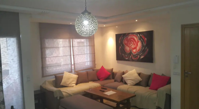 Апартаменты с 2 комнатами с балконом Maarif Apartment