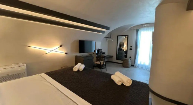 Номер Deluxe ArmonOia Suites Santorini