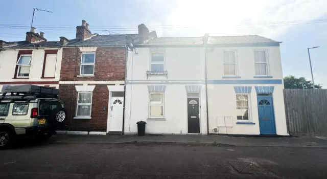 Suitely - Bloomsbury House, Забронировать Апартаменты/квартира Отели Челтнем с парковкой, рядом с Питтвилль-Парк, Парковка