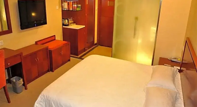 Люкс Deluxe GreenTree Alliance Hefei Railway Station International Auto City Hotel