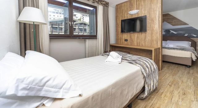 Standart dört kişilik aile oda Hotel du Col