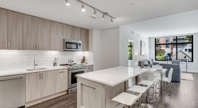 Апартаменты с 2 комнатами Global Luxury Suites at Bethesda Metro