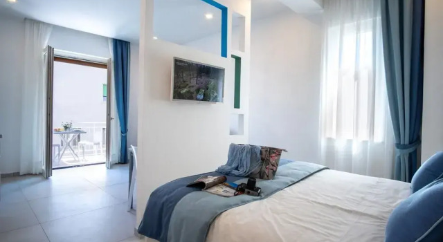 Style Apartment in Sorrento Centre, Забронировать Апартаменты/квартира Отели Сорренто с парковкой, рядом с St.Francis Church and Convent, Парковка