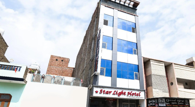 OYO 71693 Starlight Hotel, Rezervovat Hotel Sri Ganganagar Rajasthan
