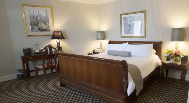 OceanCliff Hotel, Prenota Hotel Newport East Rhode Island