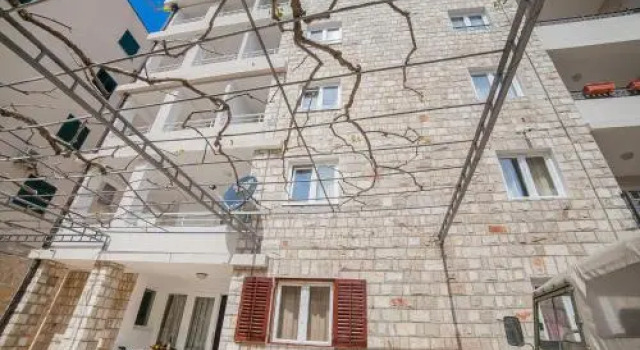 Apartments Ivan