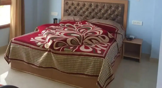 Номер Deluxe Goroomgo Divine Hills Shimla