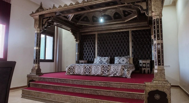 Полулюкс Regency Park and Suites