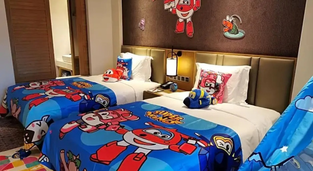 Номер Premium Crowne Plaza QingdaoOriental Movie Metropolis by IHG