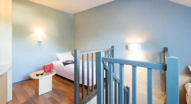 Четырёхместный номер Standard Дуплекс Mercure Quiberon Hotel