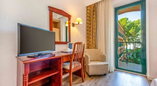 Одноместный номер Standard Valentin Somni Hotel & Suites