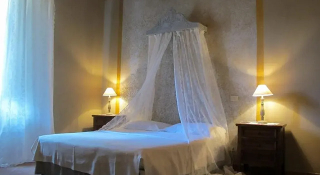 Locanda Amor Divino, Prenota Hotel Asciano Crete Senesi