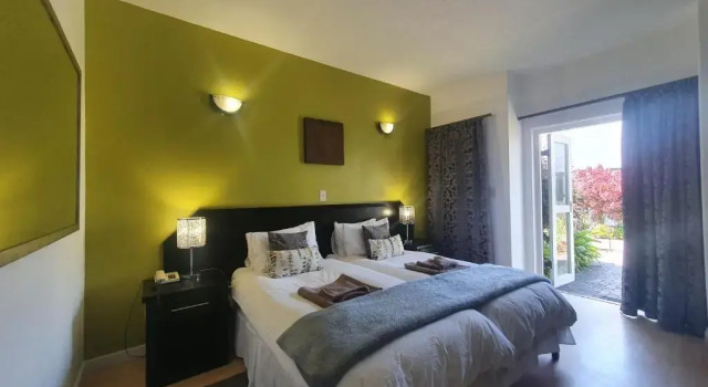 Standard triplă cameră The Langholm Hotel