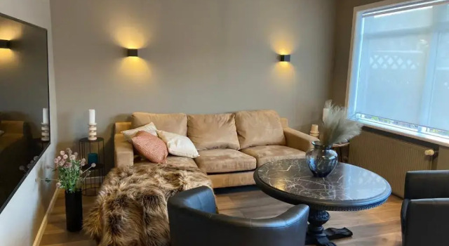 Коттедж Perfectly located 3 bedroom design apartment