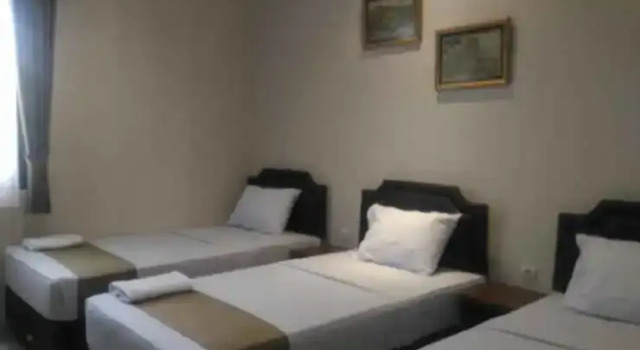 Duyung Trawas Hill Hotel, Book Hotel Hotels in East Java with Breakfast, Breakfasts