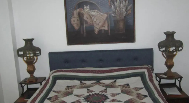 Апартаменты c 1 комнатой NYC Townhouse Apartment