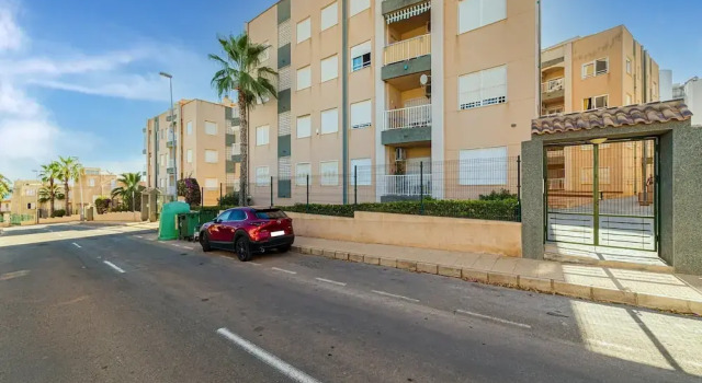 Апартаменты Sea-view Stay, Torrevieja