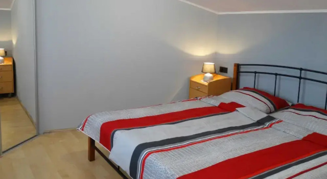 Scenic and Sunny Apartments With Sea View and Balcony, Забронировать Апартаменты/квартира Отели Приморско-Горанской жупания с парковкой, Парковка