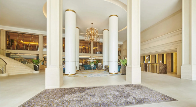 Eastin Grand Hotel Saigon, Забронировать Отель Фунхуан 