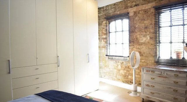 Open Plan Flat in East London, Забронировать Отель Отели Англии 3 звезды, 3*