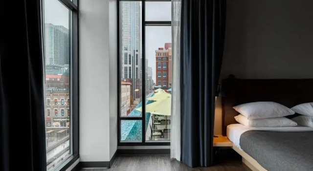 Номер Standard Moxy Nashville Downtown