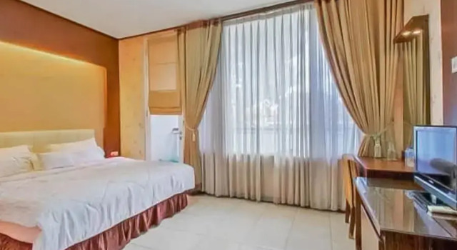 Люкс Rizh Garden Family Hotel
