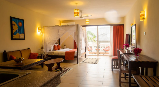 Номер Deluxe CityBlue Creekside Hotel & Suites