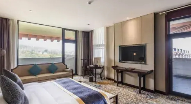 Люкс Business Dengfeng Zhongzhou Huading Hotel