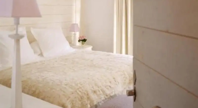 Номер Classic с балконом Hôtel Les Barmes De lOurs