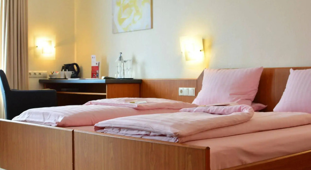 In-Side Hotel