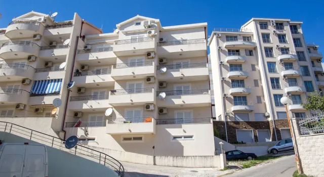 Apartments Charme