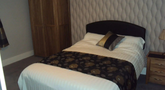 Jeffersons Hotel & Apartments