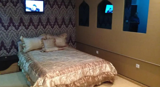 Апартаменты Comfort Aladin and Arabella Apartments