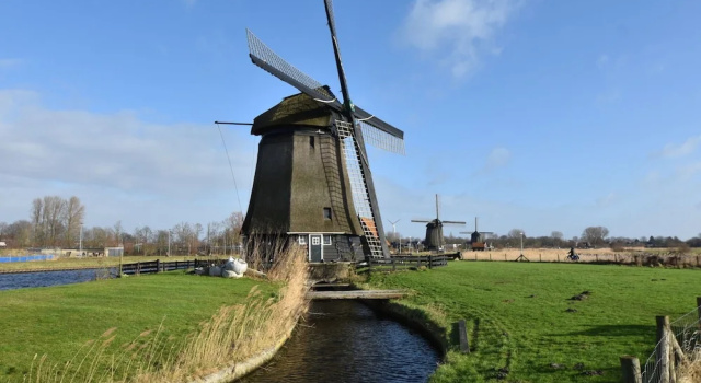 Апартаменты Apartment in Alkmaar With sea Beach