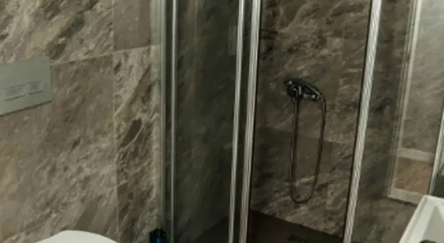 Одноместный номер Standard с балконом More Hotel
