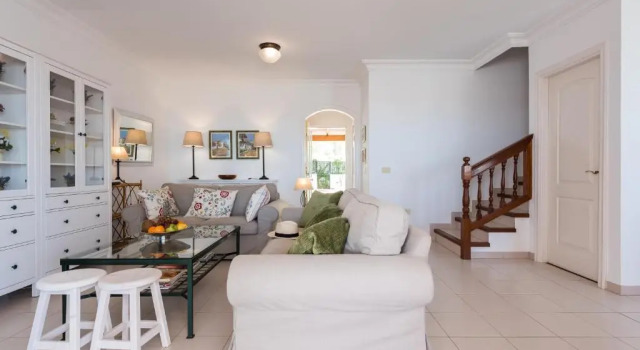 Villa Atlantic View with Jacuzzi, Book Villa Hotels in Tenerife with Parking, Parking