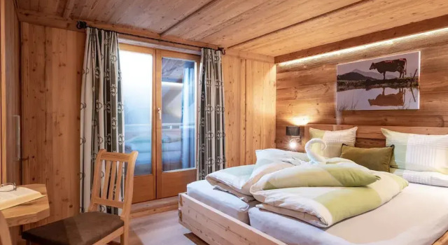 Апартаменты Wooden Apartment With Mountain View