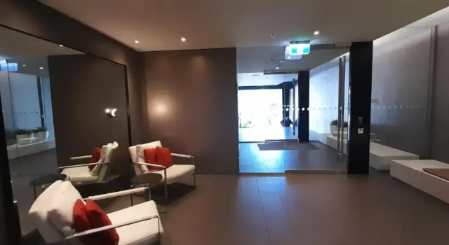 beautiful apartment 100mts near the beach in Port Melbourne, Забронировать Апартаменты/квартира Мельбурн Melbourne Region, рядом с Station Pier