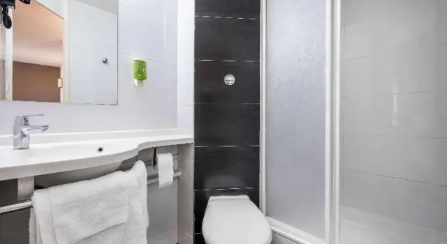 Четырёхместный номер Standard Premiere Classe Chelles