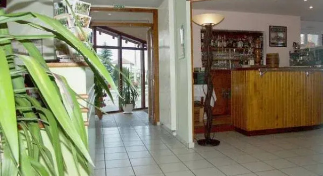 Logis Hôtel Bellevue, Rezerwuj Hotel Hotele SPA w Haute-Vienne, SPA