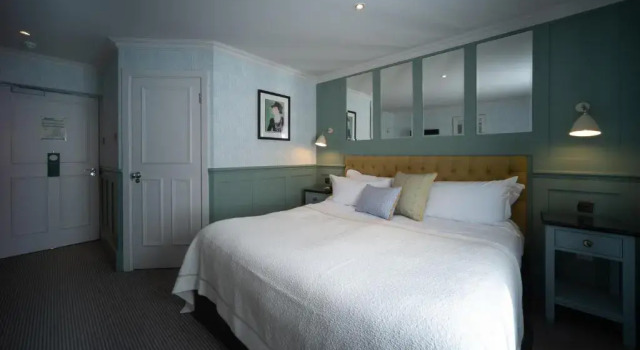 Двухместный номер Standard Eleven Didsbury Park Hotel